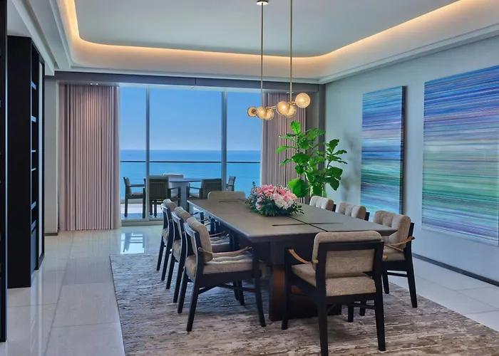 The St. Regis Longboat Key Resort